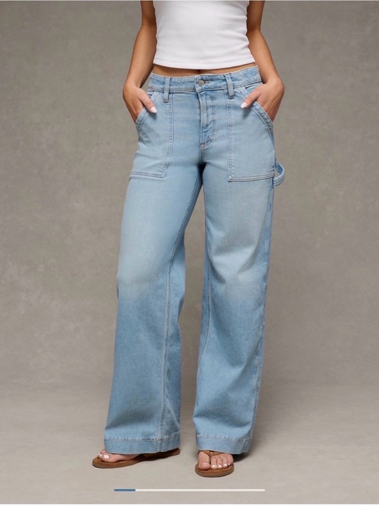 American Eagle Outfitters Denim - NWT American Eagle Light Wash Wide-Leg Carpenter Painter Baggy Dreamy Drape Jean